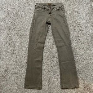 Women’s Mother Jeans The Runaway Slim Flare Low Rise Jean in Dye Olive- size 28